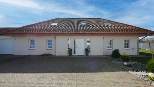 Ansicht - 5 Zimmer Einfamilienhaus zum Kaufen in Bad Lippspringe