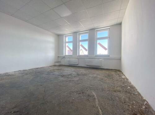 weiterer Büroraum - 