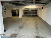 Tiefgarage Einfahrt - 