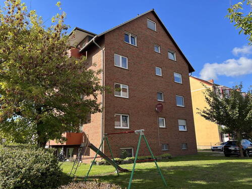 Außenansicht - 3 Zimmer Etagenwohnung zur Miete in Burg