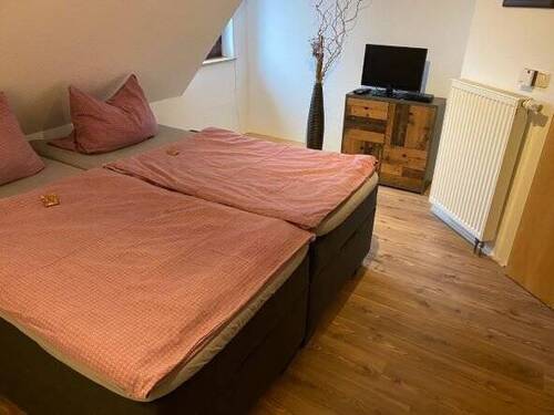 Eines der Doppelzimmer - 