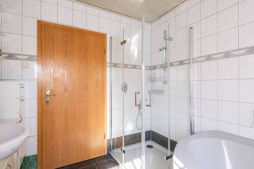 18305 Badezimmer - 