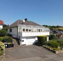 Lichtdurchfluteter Bungalow in Bestlage - mit traumhaftem Wintergarten - Berkatal Frankershausen