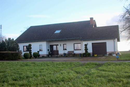 IMG_8403.jpg - Einfamilienhaus mit Potenzial – Gestalten Sie Ihr neues Zuhause!