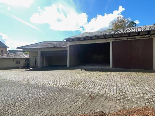 Hof - Nebengebäude - 