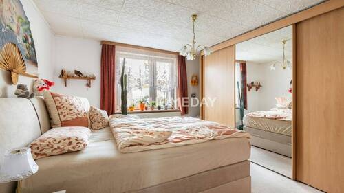 Schlafzimmer 1 - 