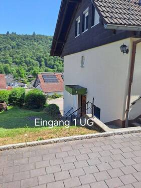 Bild 2 - 9 Zimmer Mehrfamilienhaus, Wohnhaus zum Kaufen in Stühlingen