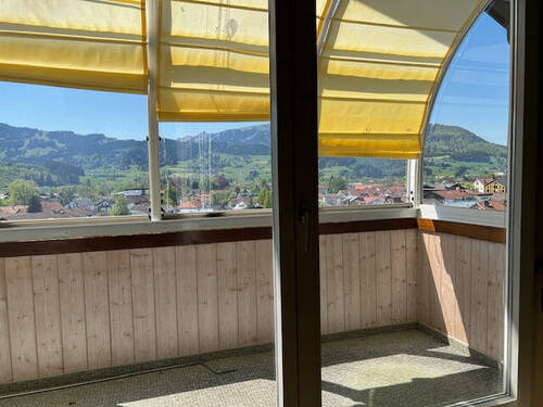 2372, verglaster Balkon - 