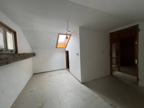 2372, DG - 
