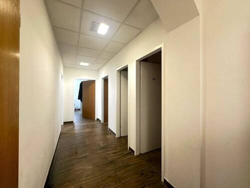 Flur (1. OG rechts) - 