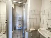 Toilette (1. OG links) - 