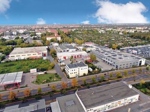 Luftaufnahme Seitenansicht - Einfamilienhaus in Leipzig zum Kaufen