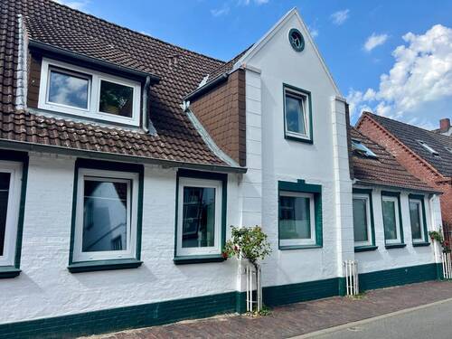 Außenansicht Nr. 11, 13, 15 - 