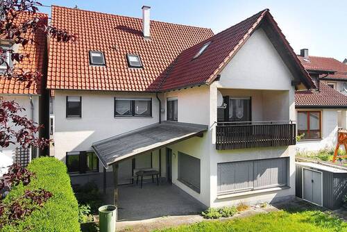 Objektbild - Ideal für Eigennutzer oder Investoren, Zweifamilienhaus mit Gewerbeeinheit und Garten