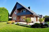 T2254 Ansicht - Funktionalität und Komfort sind hier vereint - Einfamilienhaus in bester Wohnlage in Twistringen