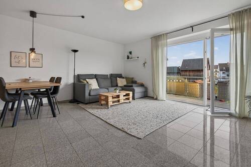 Wohn-Essküche - 2 Zimmer Etagenwohnung zum Kaufen in Hatzenbühl