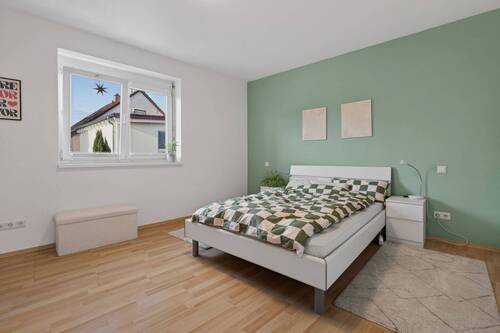 Schlafzimmer - Etagenwohnung mit 58,70 m&sup2; in Hatzenbühl zum Kaufen