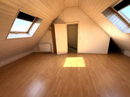 Studio - 