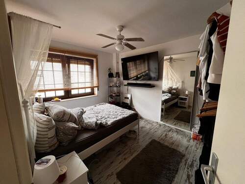 Kinderzimmer 1 möbliert - 