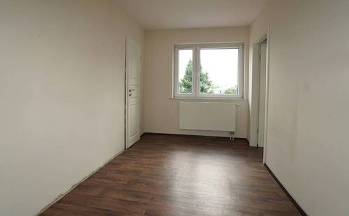 Zimmer 4 - 