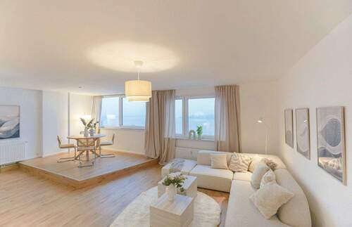 Wohnzimmer - Hochwertige Wohnung mit großartigem Ausblick aus dem 22. Stock - provisionsfrei!