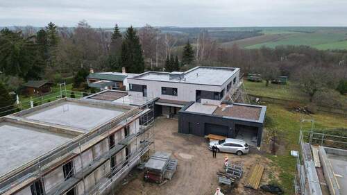 Ansicht Häuser - 4 Zimmer Doppelhaushälfte zum Kaufen in Apolda