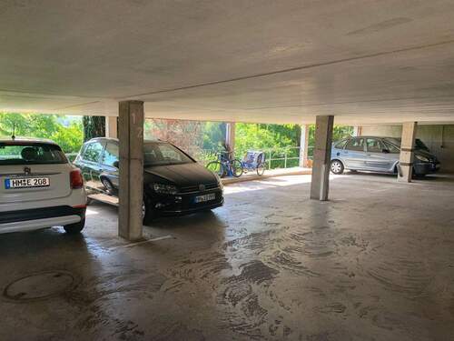 IMG_0101 Tiefgarage.jpg - 