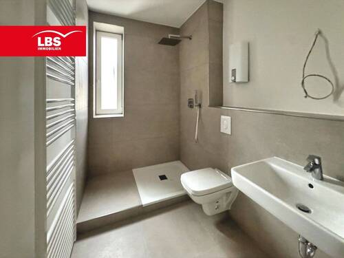 Badezimmer - Etagenwohnung mit 72,00 m&sup2; in Gelsenkirchen zum Kaufen