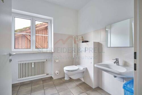 barierrefreie Toilette - 