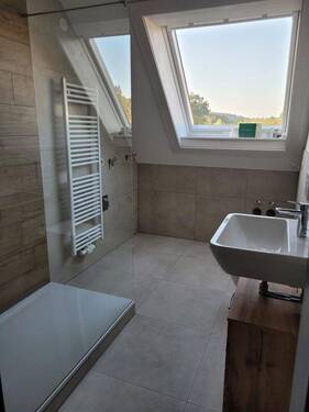 Bad Bild 1 - 3 Zimmer Etagenwohnung zur Miete in Niedereschach