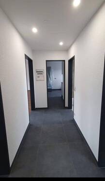 Flur / Eingangsbereich - 