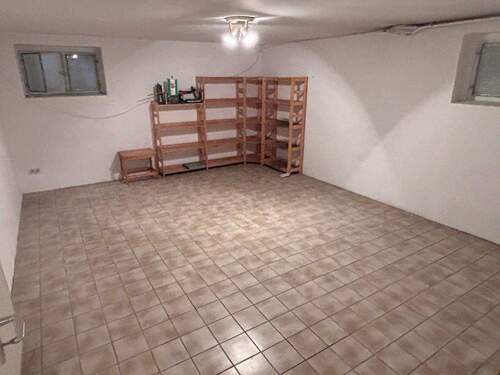 ein Kellerraum - 