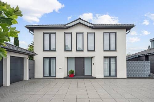 Frontansicht I - 4 Zimmer Einfamilienhaus zum Kaufen in Mönchengladbach