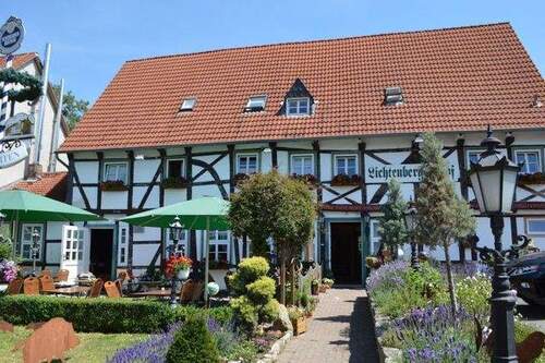 Bestandsobjekt (kein Denkmalschutz) - ORTSMITTE-Hinterlieger-Grundstück in Industrie-Region zur Beplanung eines Mehrfamilienhauses ...§34 BauGB