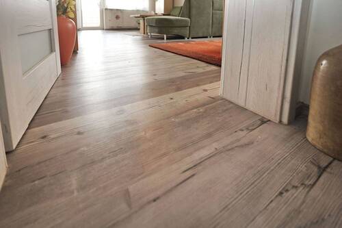 durchgängig verlegter Design-Vinyl Boden - 