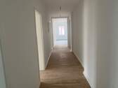 Flur - 5 Zimmer Etagenwohnung in Halle (Saale)