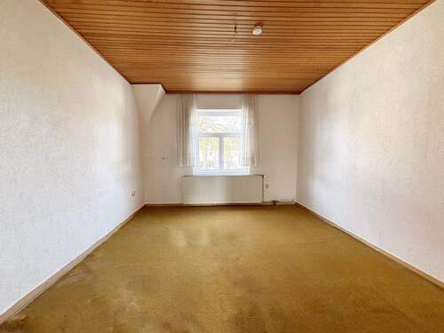Schlafzimmer 2 im 1. OG - 