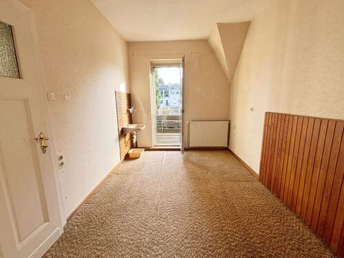 Balkonzimmer im 1. OG - 