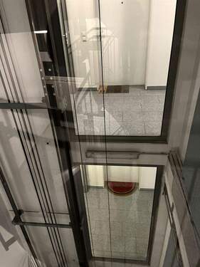 Glasaufzug - 