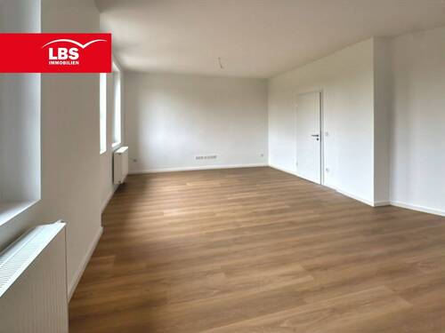 Wohn- und Esszimmer - 