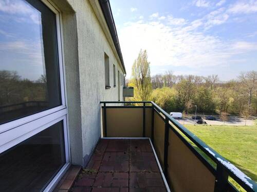 Balkon - Hier stimmt der Preis mit EBK und Balkon!