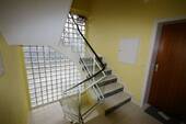 Treppenhaus - 2 Zimmer Etagenwohnung zur Miete in Bochum