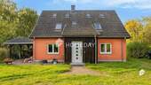Außenansicht 1 - Einzigartiges Bauernhaus in ruhiger Lage - mit großem Grundstück, Scheune und Nebengebäuden