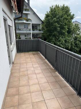 Balkon vom Wohnzimmer aus - 