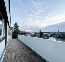 Lichtdurchflutete Wohnung | XXL-Balkon | TG | modernes Bad | frei | PROVISIONSFREI - Köln Ensen
