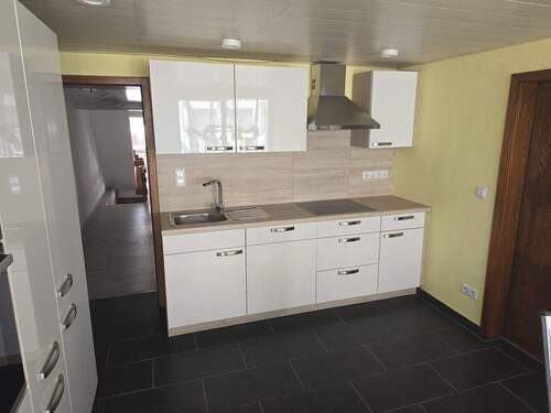 Küche - 7 Zimmer Einfamilienhaus in Buchen (Odenwald)