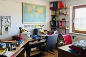 Kinderzimmer/Büro - 