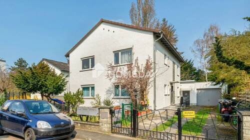 Außenansicht 1 - Teilvermietetes Mehrfamilienhaus mit 3 Wohneinheiten, Nebengebäude und Garten in beliebter Lage