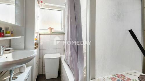 1. OG Badezimmer 2 - 