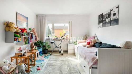 1. OG Schlafzimmer 2 1 - 